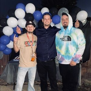 Meet your Posher, Hector